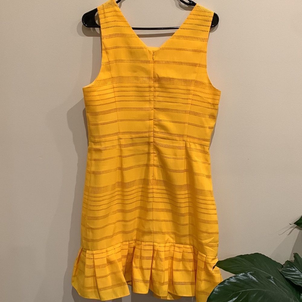 H  by Halston Dress - Picture 3 of 10